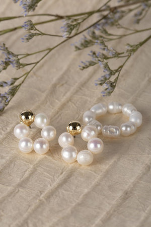 Natural pearl ring and floral pearl earring set